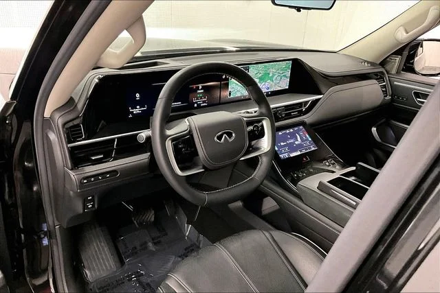 Used 2025 Mineral Black INFINITI SENSORY image 16