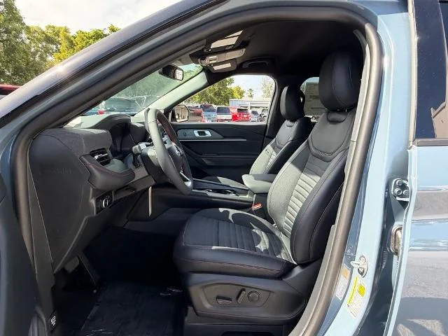 New 2026 Vapor Blue Metallic Ford ST-Line image 29