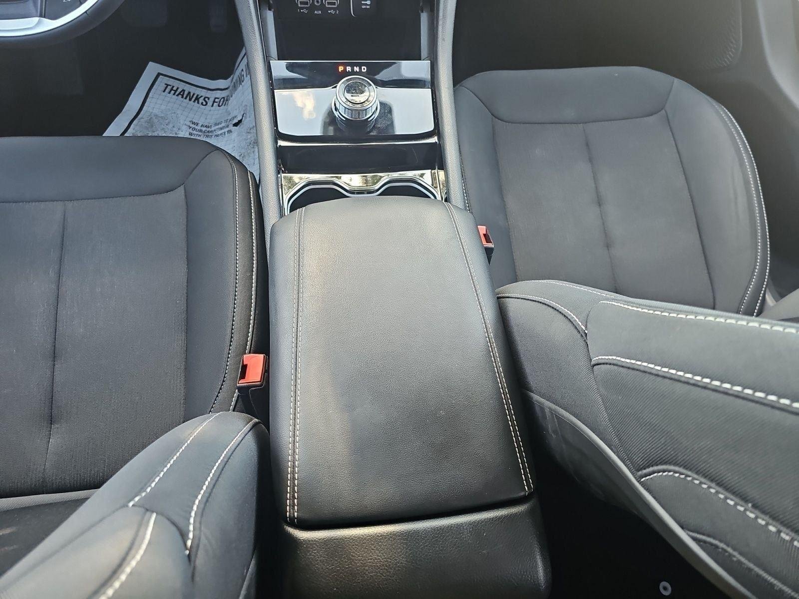 Used 2023 Diamond Black Crystal Pearlcoat Jeep Laredo image 14
