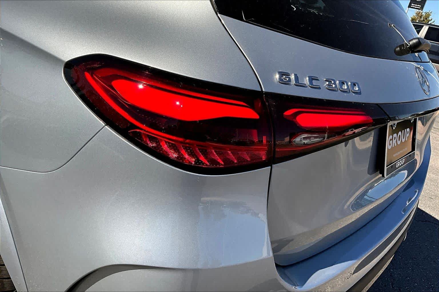 New 2026 Cirrus Silver Metallic Mercedes-Benz GLC 300 image 6