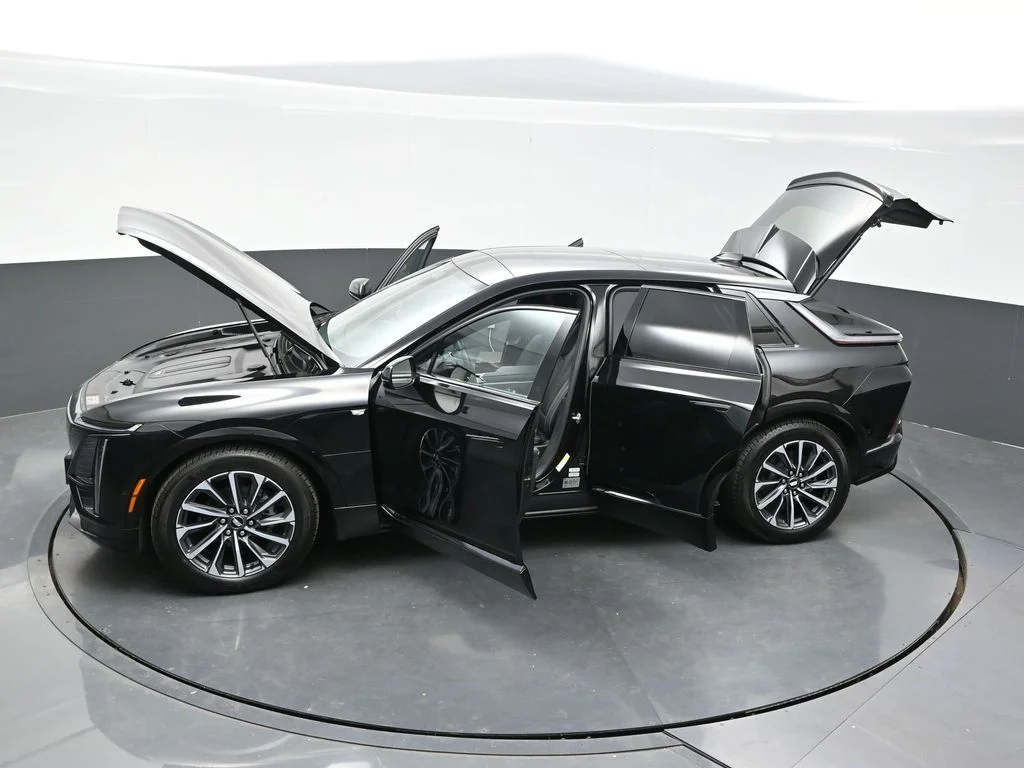 Used 2024 Black Cadillac Sport image 42