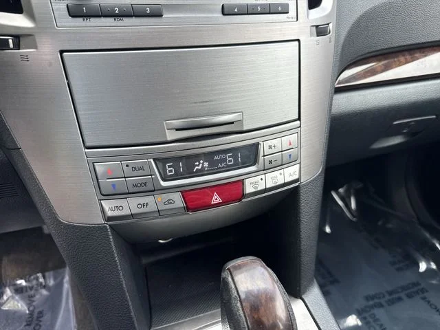 Used 2013 Silver Subaru 2.5i image 21