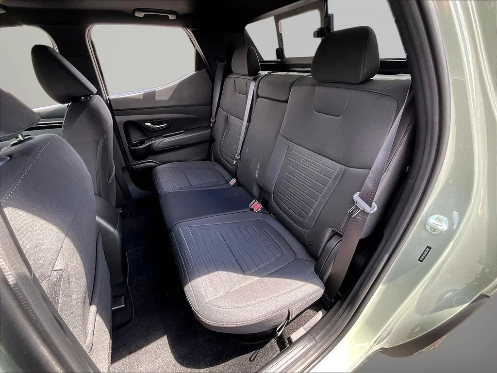 Used 2022 Gray Hyundai SEL Premium image 22