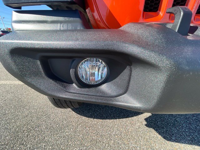 Used 2020 Punkn Metallic Clearcoat Jeep Sport S image 10