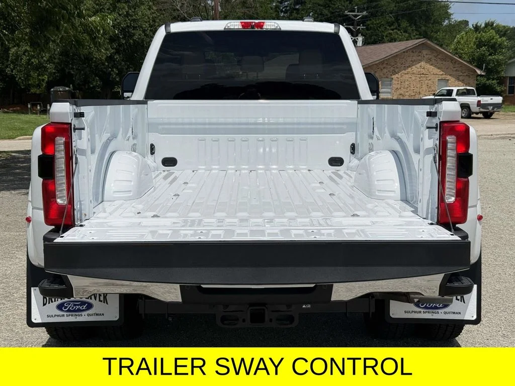 New 2026 Oxford White Ford F-350® Lariat® image 10