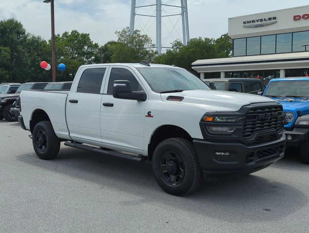 New 2026 Bright White Clearcoat RAM Tradesman image 9
