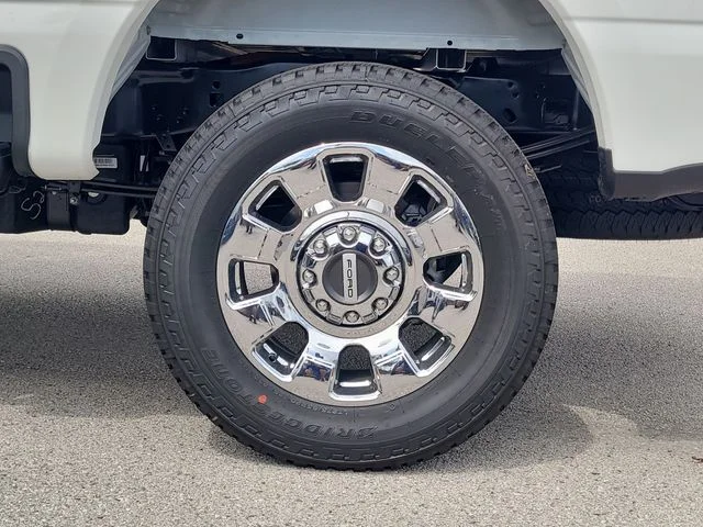 New 2026 White Metallic Ford Lariat image 8