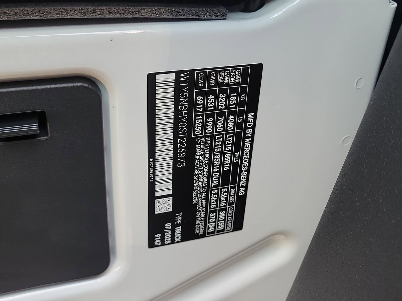2025 Mercedes-Benz Sprinter Cargo Van Base - Photo 12