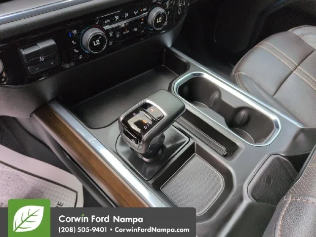 Used 2024 Black Chevrolet High Country image 17