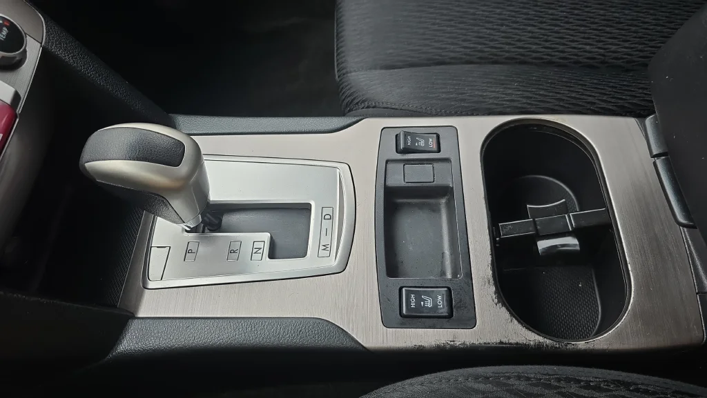 Used 2012  Subaru 2.5i image 19