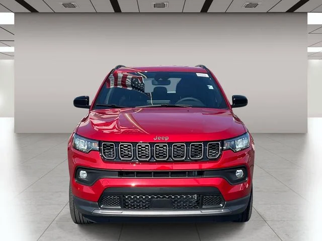 New 2026 Red Hot Pearl-Coat Exterior Paint Jeep Latitude image 9
