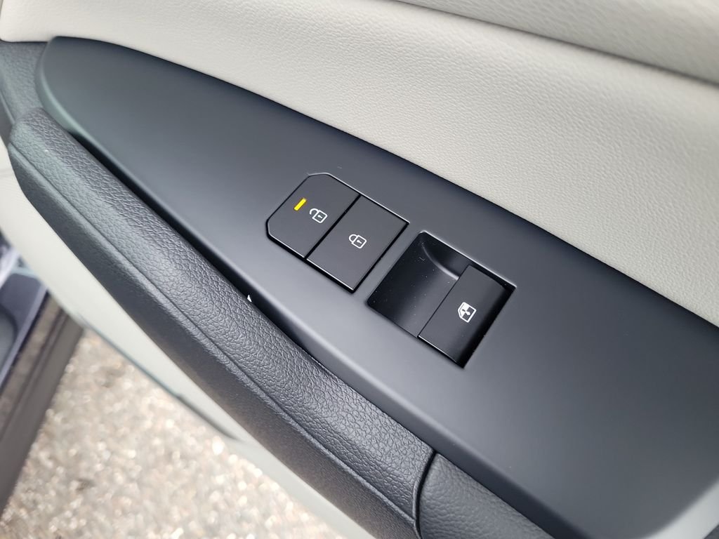 New 2026 Gray Kia EX image 11