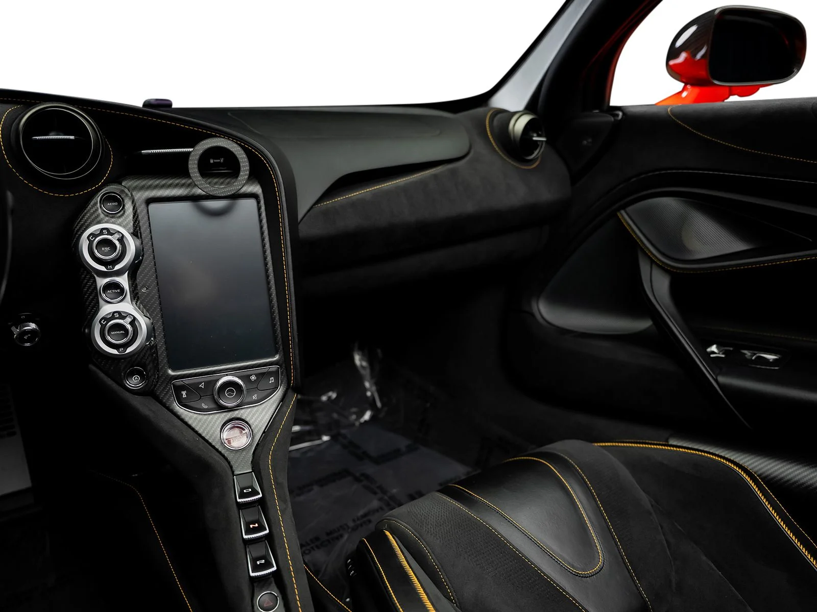 Used 2022 Orange McLaren Performance image 45