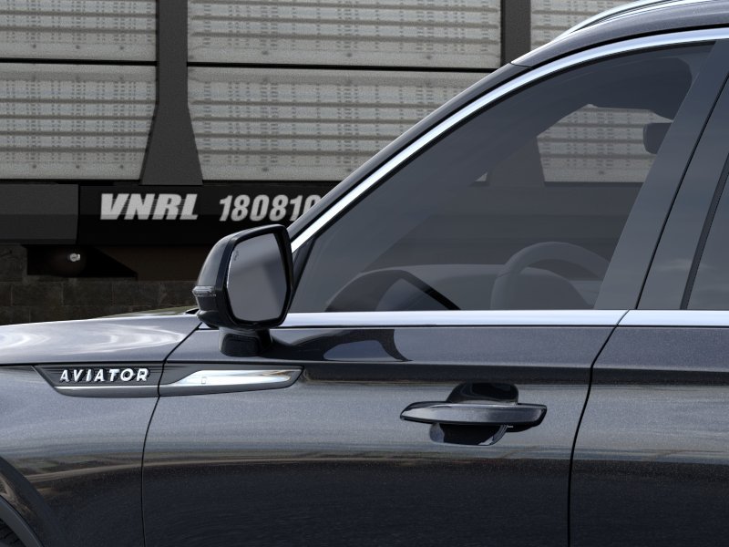 New 2026 Infinite Black Metallic Clearcoat Lincoln Premiere® image 20
