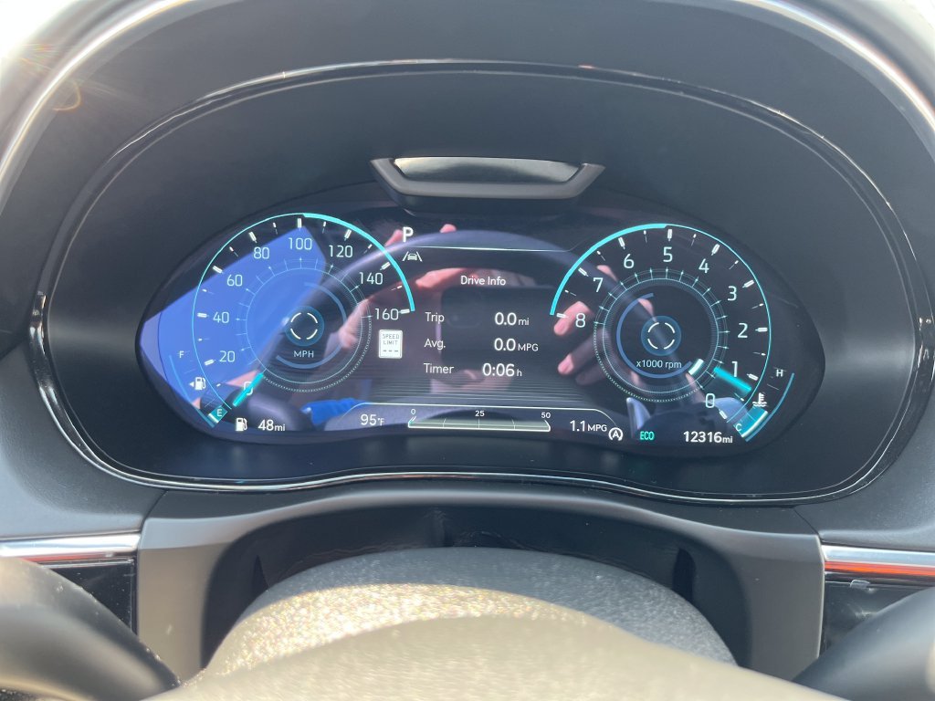 Used 2024 Blue Genesis 3.5T Sport image 15