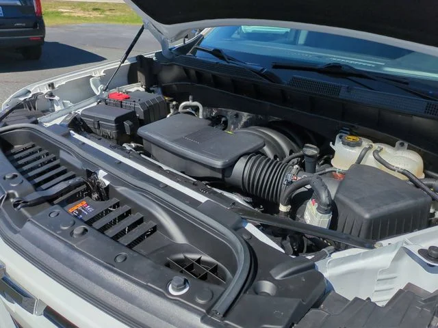 Used 2024 White Chevrolet RST image 25