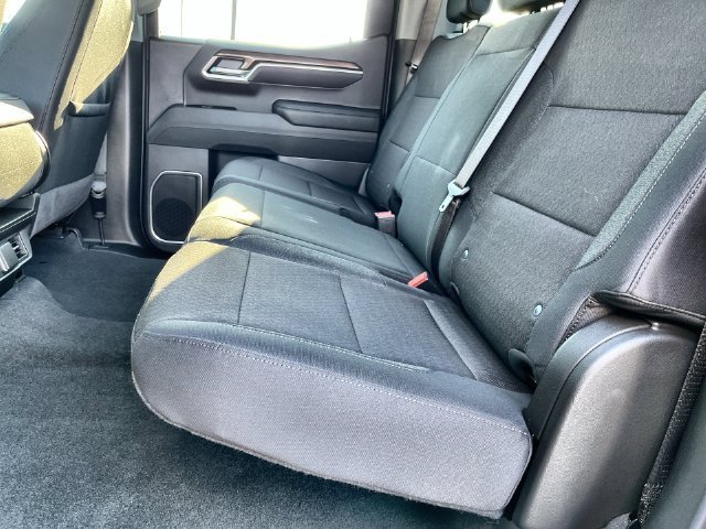 2026 Chevrolet Silverado 1500 photo 31 of 40