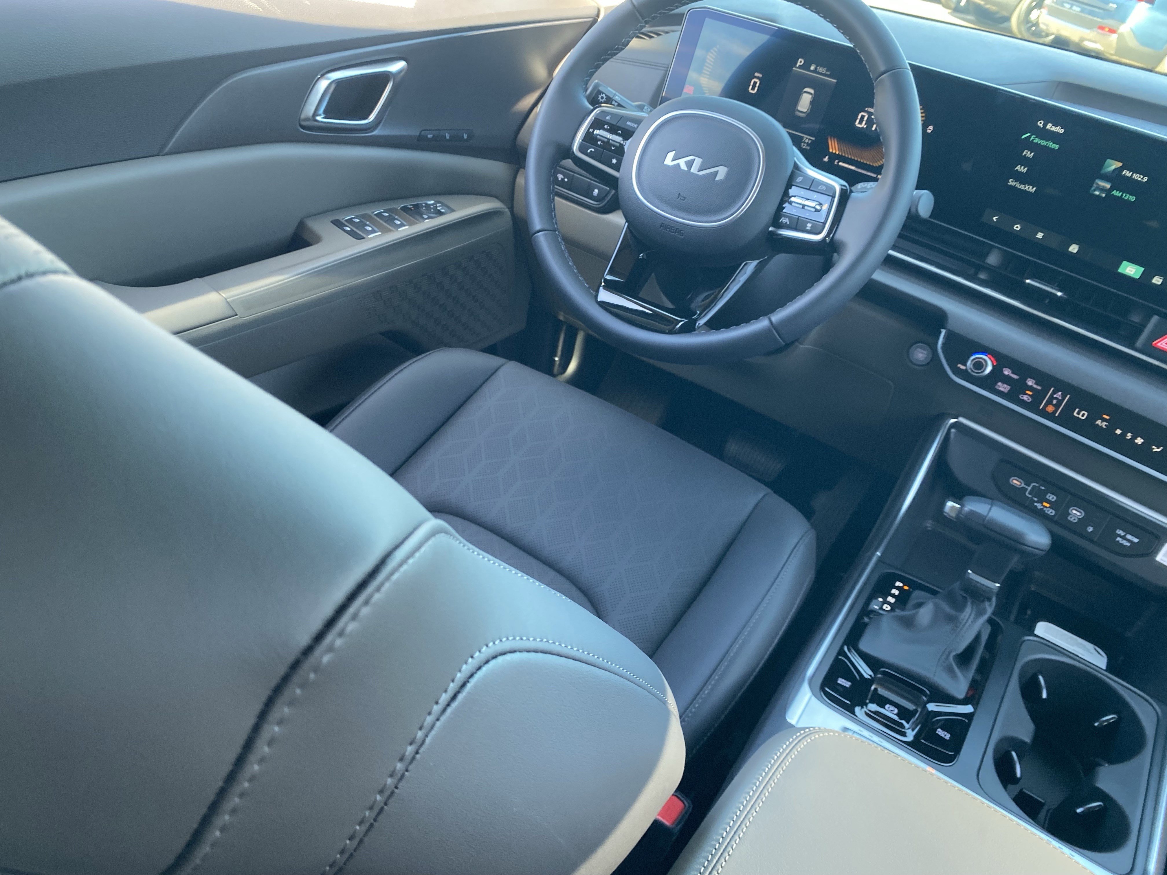 New 2026 Deep Chroma Blue Kia EX image 12