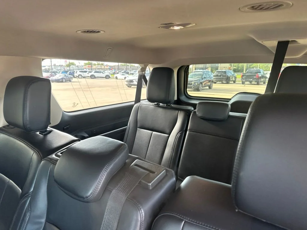 Used 2024 Black Ford XLT image 28