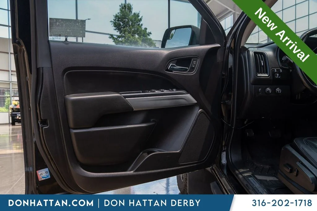 Used 2019 Black Chevrolet ZR2 image 12