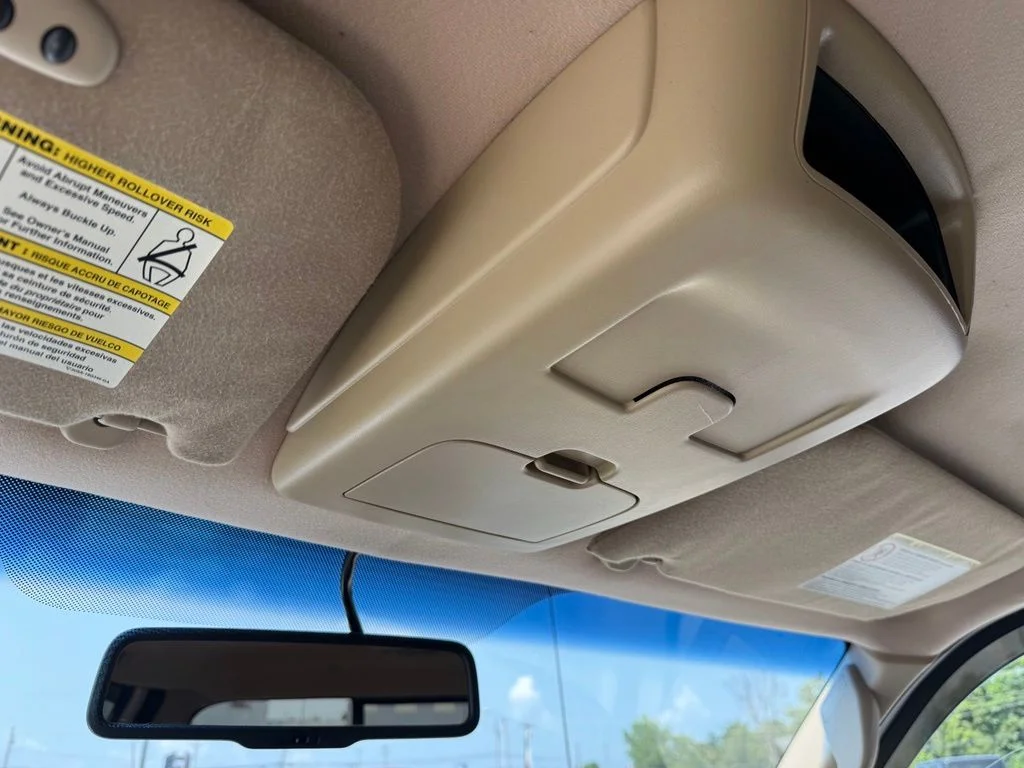Used 2010  Ford  image 19