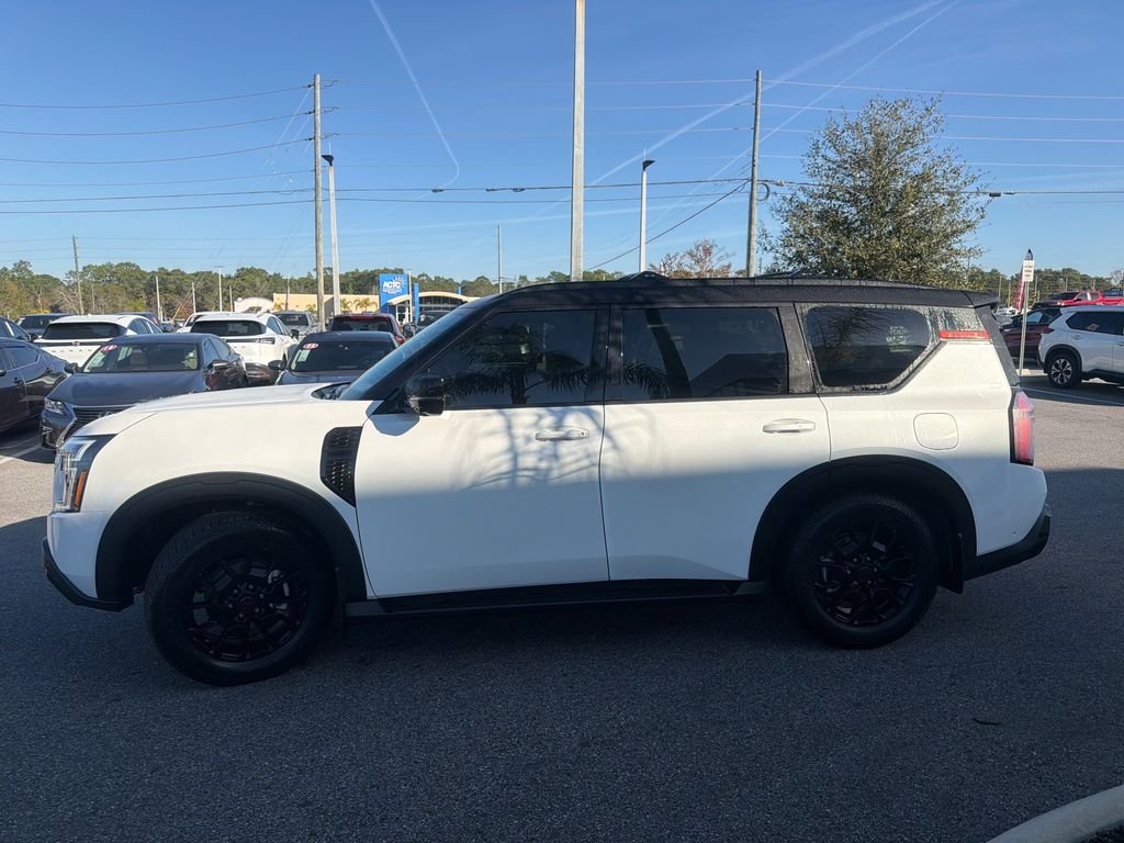 New 2026 White Nissan PRO-4X image 4