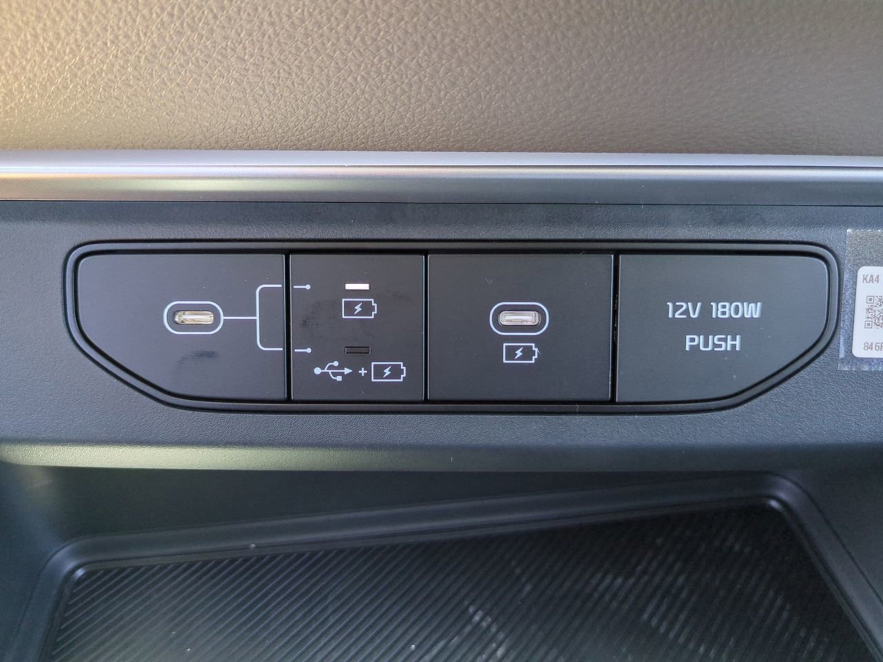 Certified Used 2026 Snow White Pearl Kia LXS image 36