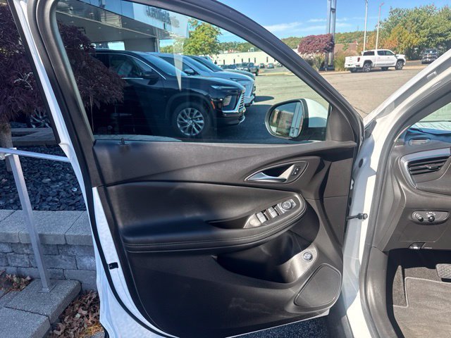 Used 2024 Summit White Buick Sport Touring image 8
