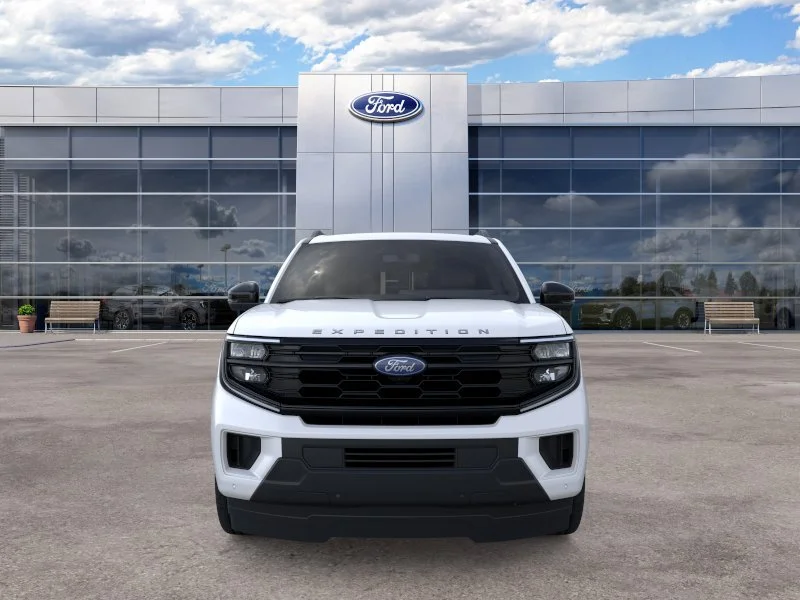 New 2026 Star White Metallic Tri-Coat Ford MAX Active image 6