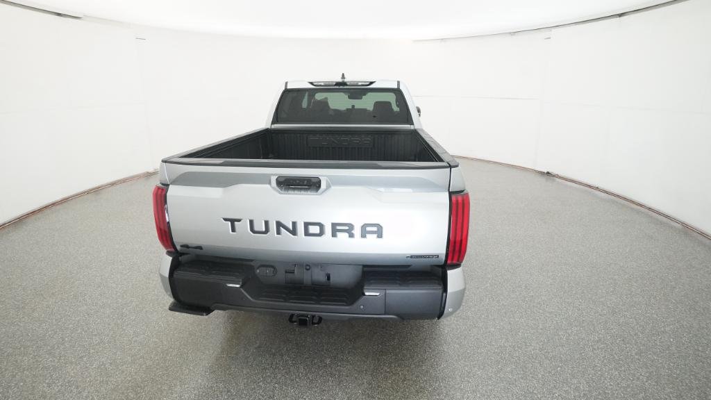 2026 Toyota Tundra Limited - Photo 8