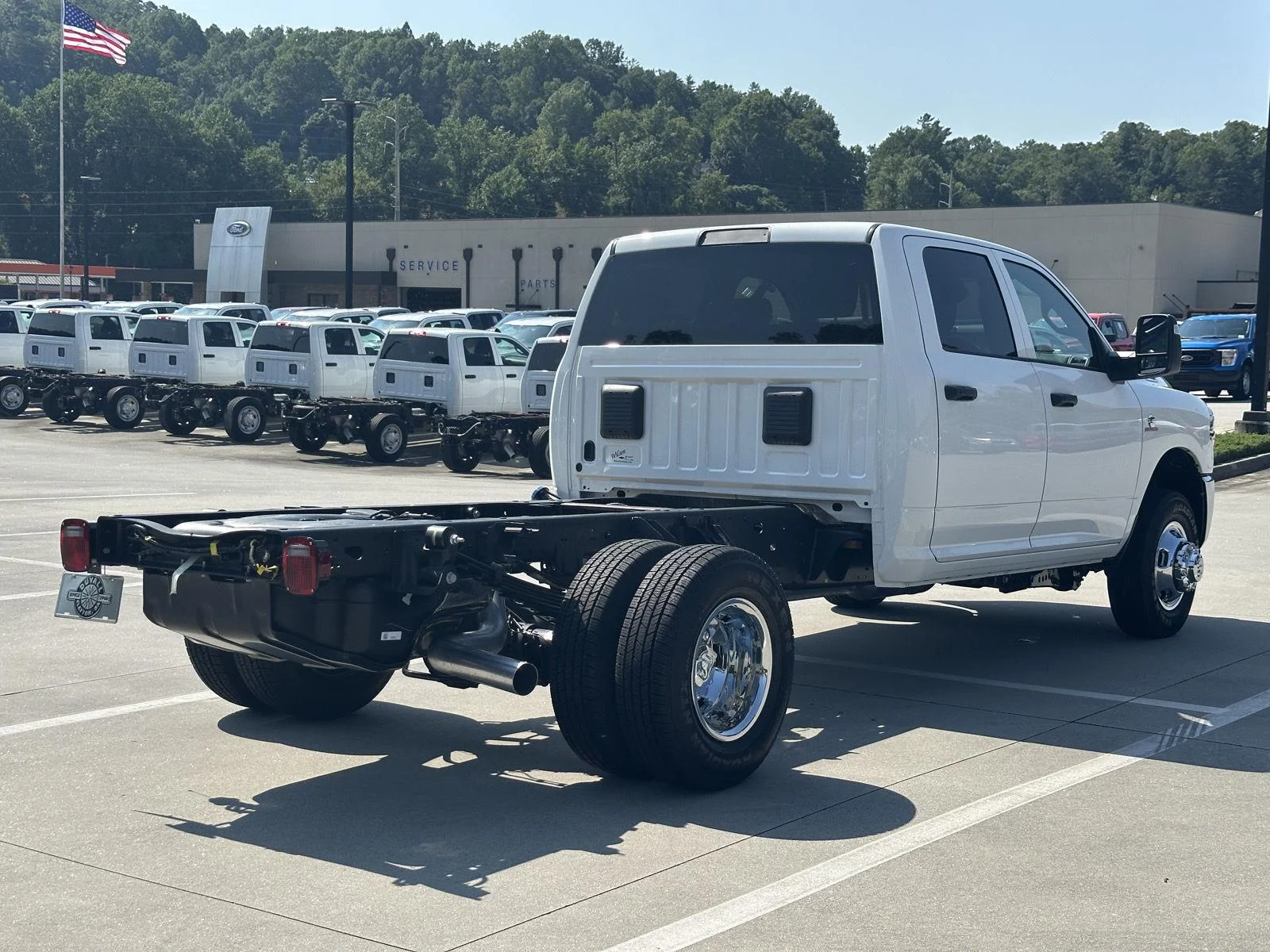 New 2026 Bright White Clearcoat Ram Tradesman image 7
