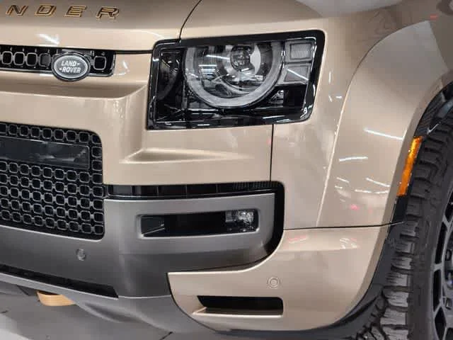 Used 2025 Petra Copper Premium Metallic Land Rover OCTA image 12