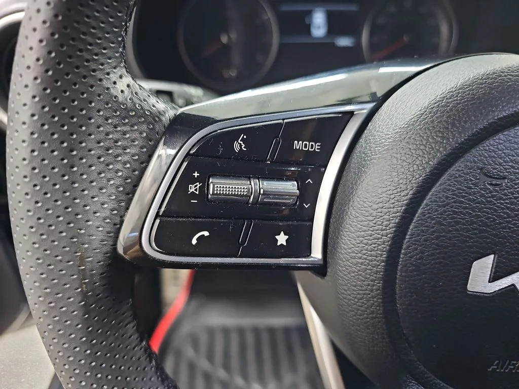 Used 2023 Gray Kia GT-Line image 19