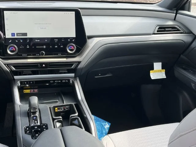 New 2026 Wind Chill Pearl Lexus PREMIUM AWD image 14