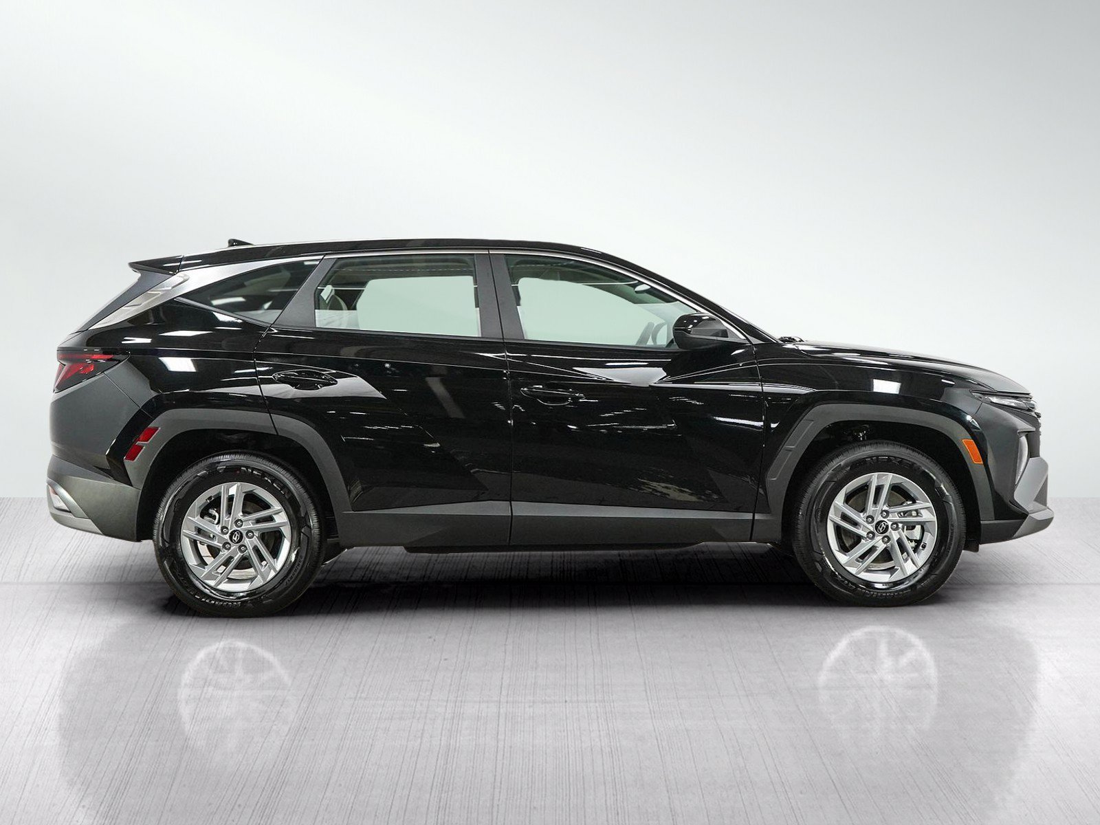 2026 Hyundai Tucson SE - Photo 6