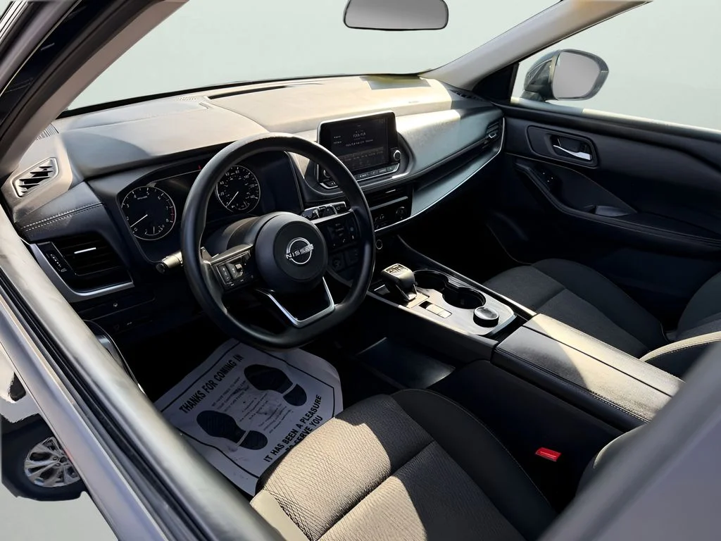 Used 2024 Super Black Nissan SV image 15
