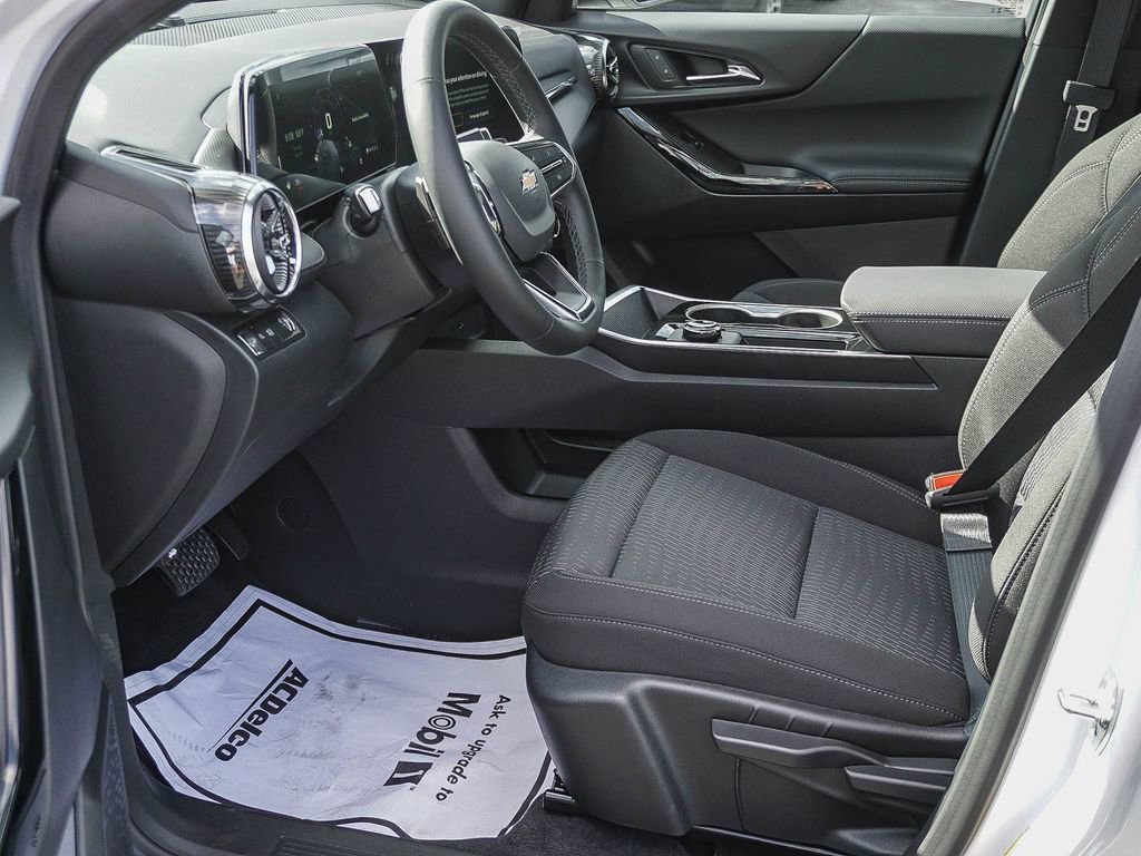 New 2026 Summit White Chevrolet LT image 17