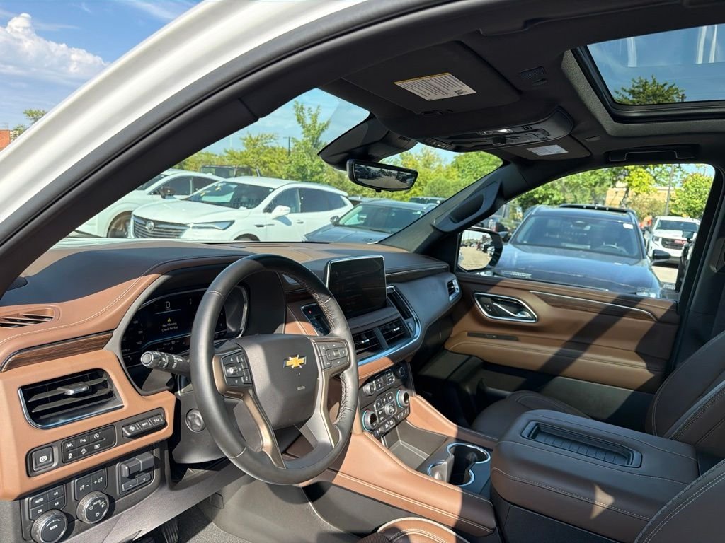 Used 2024 Beige Chevrolet High Country image 14