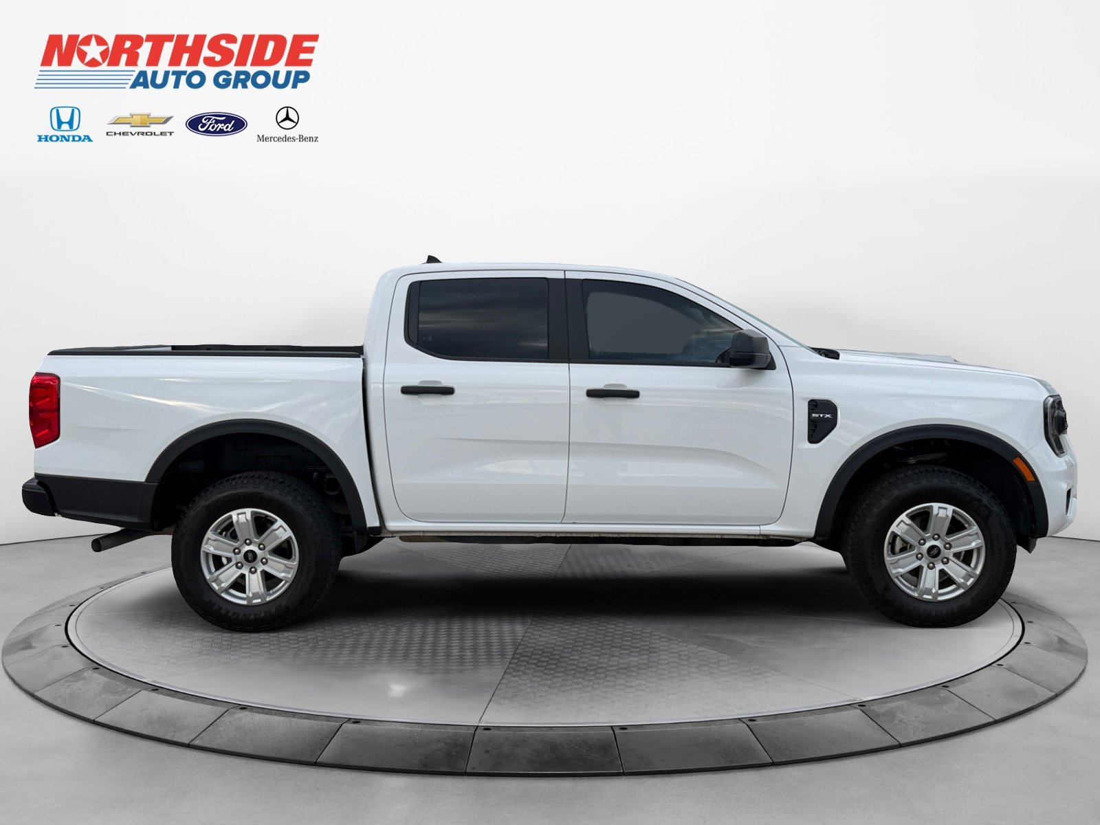 Certified Used 2024 Oxford White Ford XL image 8