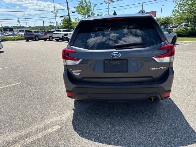 Used 2022 Gray Subaru Limited image 17