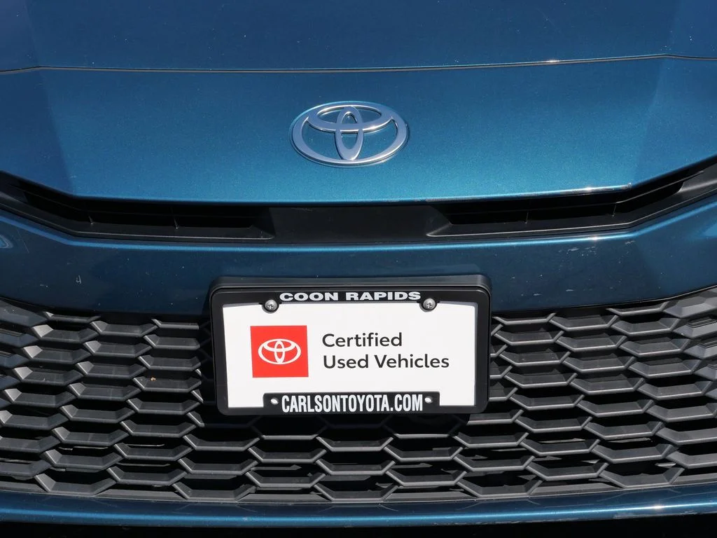 Certified Used 2025  Toyota SE image 9