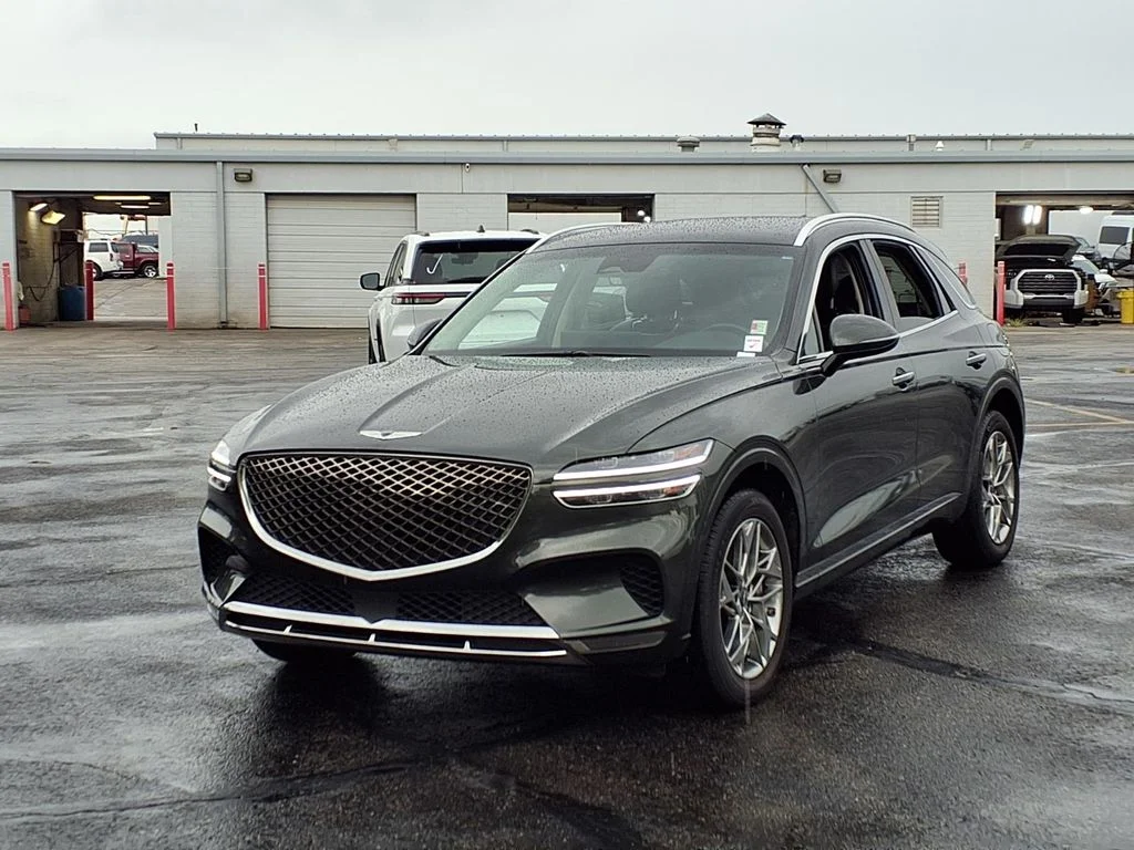 Used 2025 GENESIS GV70 Standard with VIN KMUMADTB5SU197209 for sale in Kansas City