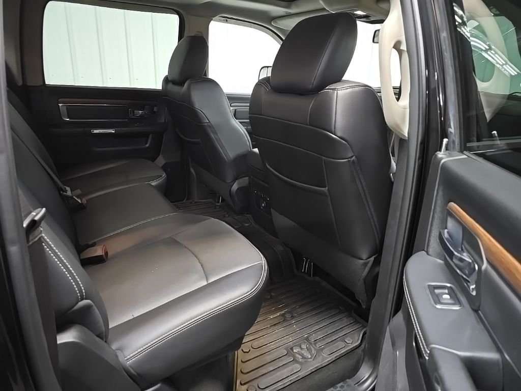 Used 2017 Black Ram Laramie image 18