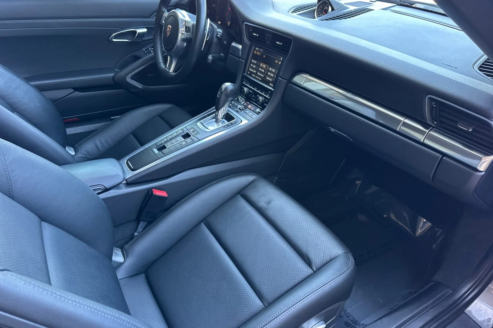 Used 2015 Agate Gray Metallic Porsche Carrera S image 15