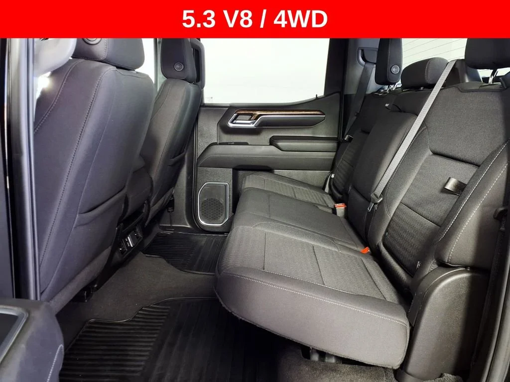 Used 2023 Onyx Black GMC Elevation image 9