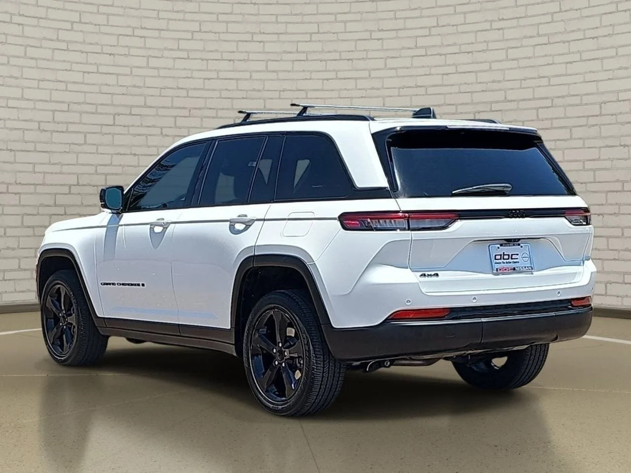 Used 2023 Bright White Clearcoat Jeep Altitude X image 6
