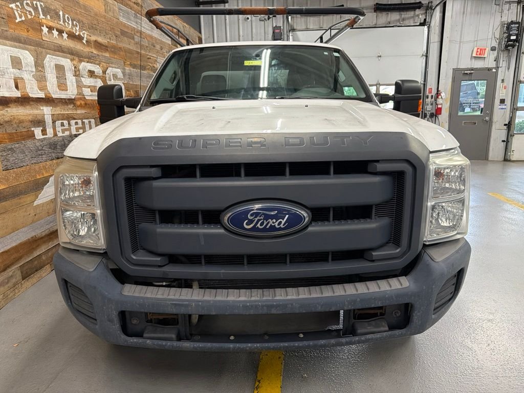 Used 2015 Oxford White Ford XL image 3