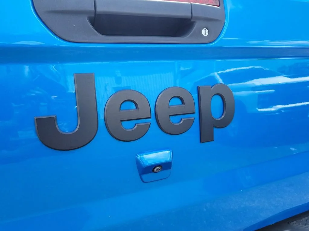 Used 2024 Blue Jeep Willys image 30
