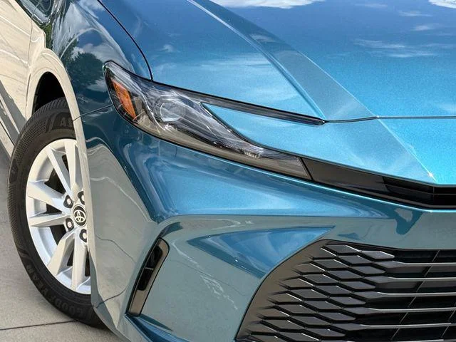 Certified Used 2026  Toyota LE image 31