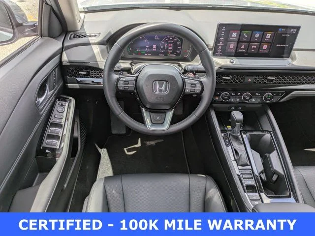 Certified Used 2025  Honda Touring image 15